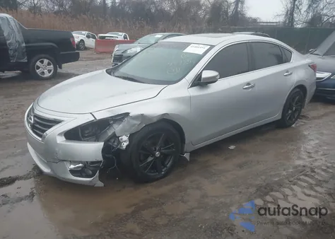 2015 Nissan Altima 2.5 Sv from USA, damaged, VIN 1N4AL3AP2FC236364